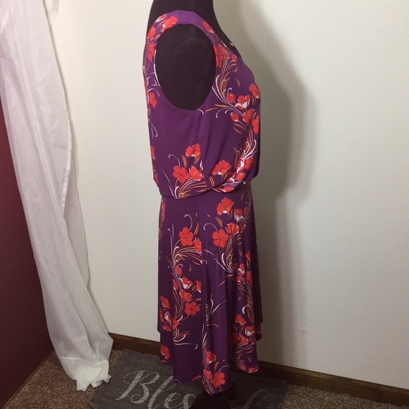 Verse women’s purple floral midi dress size small - Picture 4 of 7